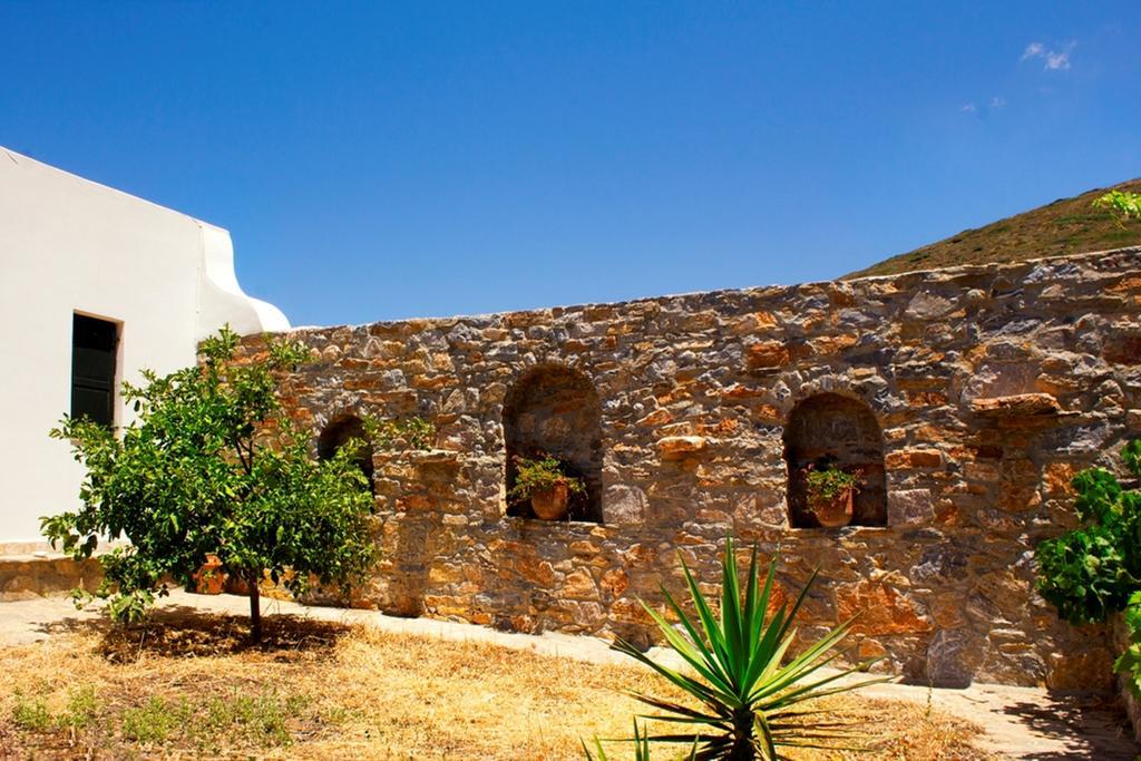 Thomas Apartments Katapola - Chora Exterior photo