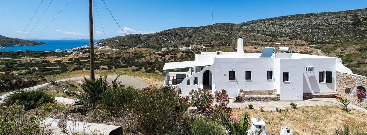 Thomas Apartments Katapola - Chora Exterior photo