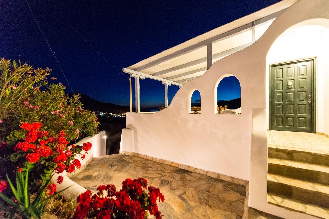 Thomas Apartments Katapola - Chora Exterior photo