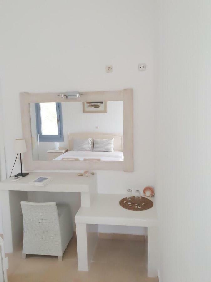 Thomas Apartments Katapola - Chora Exterior photo